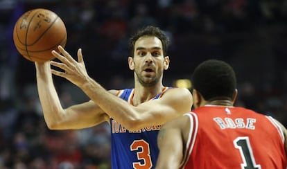 Calder&oacute;n durante un partido en Chicago, en marzo de 2016.