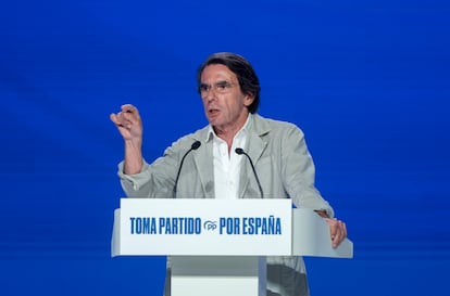 El expresidente del Gobierno, José María Aznar, interviene durante el XXI Congreso Nacional del Partido Popular, este viernes en Madrid.