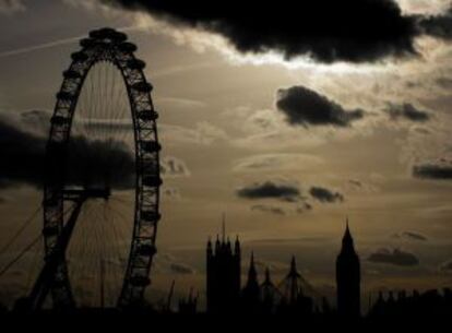 Atardecer desde el puente de Waterloo, en Londres.