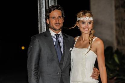 Feliciano López y Alba Carrillo en el posado de su boda celebrada en Toledo el 17 de julio de 2015.