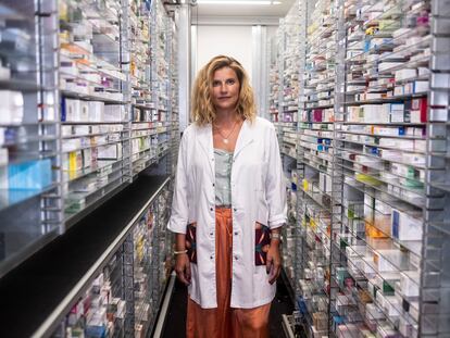 María Esteban Jiménez en la Farmacia Lavapiés, este jueves.