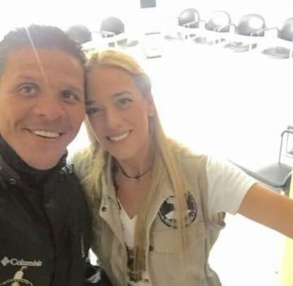 Gilber Caro y Lilian Tintori.