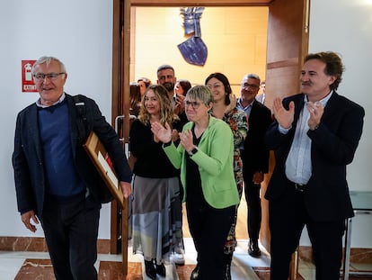 El exalcalde de Valencia y concejal de Compromís, Joan Ribó (1i), en su despedida de la Diputación de valencia el 27 de marzo del pasado año.