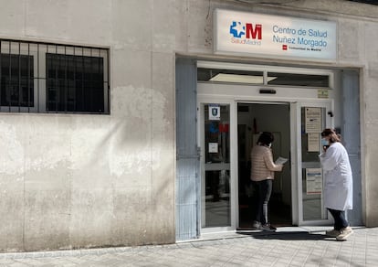 El Centro de Salud Núñez Morgado, en el madrileño distrito de Chamartín, el 22 de marzo de 2021.