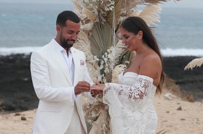 Boda de Anabel Pantoja y Omar Sánchez en La Graciosa (Las Palmas).