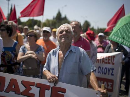 Protesta de pensionistas, este jueves en Atenas.