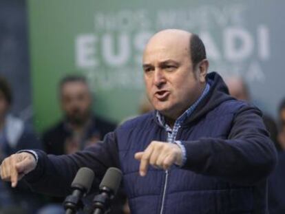 La dirección nacionalista se decanta por reeditar su acuerdo con los socialistas en las instituciones vascas
