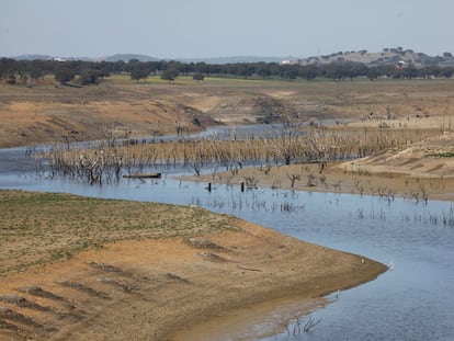 El embalse de Sierra Boyera en Bélmez (Córdoba) encuadrado en la Confederación Hidrográfica del Guadalquivir.