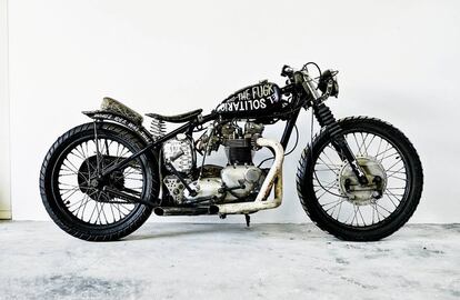 El Solitario es un artesano del 'custom', con motos realizadas a mano. Piezas únicas para quemar asfalto que, por fin, entran en la categoría de arte.