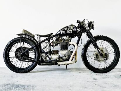 El Solitario es un artesano del 'custom', con motos realizadas a mano. Piezas únicas para quemar asfalto que, por fin, entran en la categoría de arte.