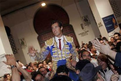 César Jiménez abrió ayer la puerta grande de Madrid.