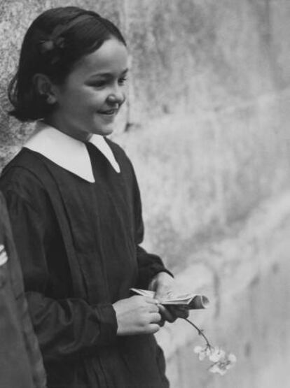 &#039;Colegiala&#039; de Marianne Breslauer, una imagen tomada en Girona en 1933 de una ni&ntilde;a no identificada.