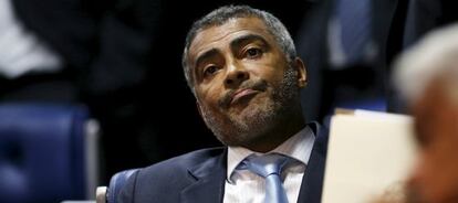 El exjugador Romário de Souza Faria, ahora senador, en una sesión de la cámara alta brasileña.