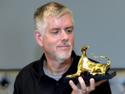 Kyle Cooper, autor de las cabeceras de  The Walking Dead ,  American Horror Story  y  Elementary , repasa su carrera tras recibir un premio honorífico en el Festival de Locarno