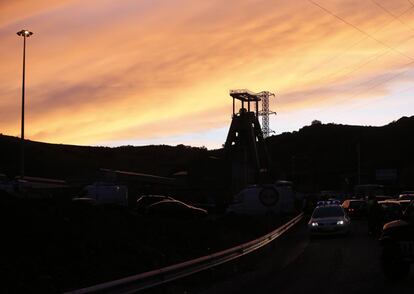 La última tragedia que sufrió la minería leonesa se produjo el 18 de julio de 2011 y el anterior había sido el 16 de enero de 1995. En ambas ocasiones murió un trabajador.