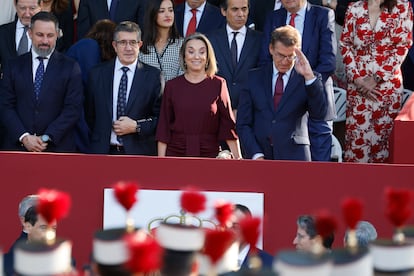 Desde la izquierda, el líder de Vox, Santiago Abascal; los portavoces del PSOE y del PP en el Congreso, Patxi López y Cuca Gamarra, y el líder del PP, Alberto Núñez Feijóo. 