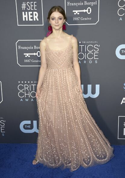 Thomasin McKenzie, durante su paso por la alfombra roja de la 24 edición de los Critics' Choice Awards.