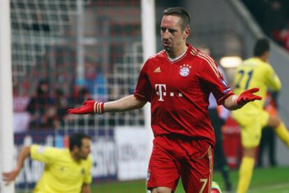 Ribéry celebra uno de sus goles ante el Villarreal.