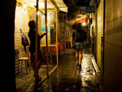 Barrio de la Merced, uno de los tradicionales de prostitución de México D.F. donde trabajan unas 1500 mujeres.