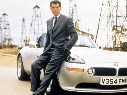 Pierce Brosnan, en una de sus películas como James Bond.