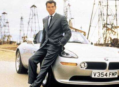 Pierce Brosnan, en una de sus pelculas como James Bond.