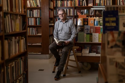 Mihael Kovač, profesor de la Universidad de Liubliana, el 15 de febrero en la librería Laie de Barcelona.