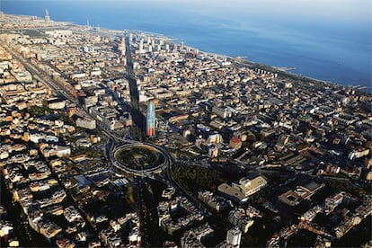 Según su creador, este nuevo rascacielos cumple la misma función que un campanario en la antigüedad: "Yo no sé trabajar sin un sentido. Esta torre marca un lugar y juega dentro de una composición urbana. Ayuda a definir la ciudad".