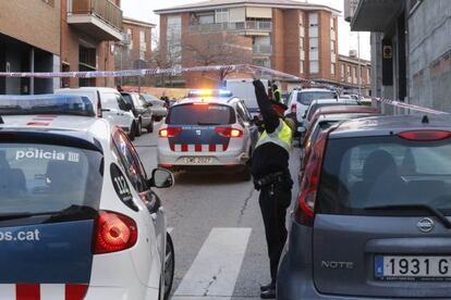 Los Mossos investigan el homicidio de una mujer en Terrassa.