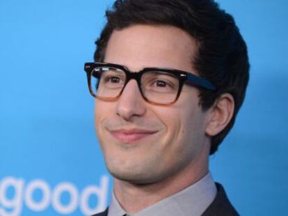 Andy Samberg presentará los premios Emmy 2015