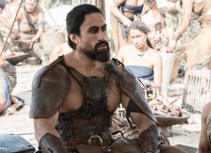 El actor Joe Naufahu como Khal Moro.