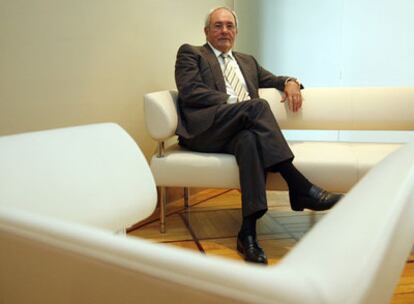 Juan Luis Arregui, en su despacho en Madrid tras la entrevista.