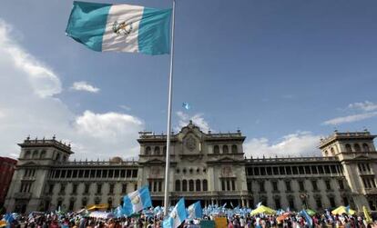 Guatemaltecos celebran la decisión de la comisión