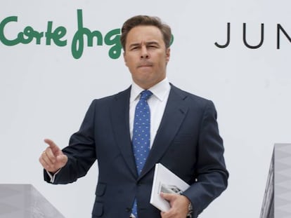 El expresidente de El Corte Ingl&eacute;s Dimas Gimeno en la &uacute;ltima junta general de accionistas de El Corte Ingl&eacute;s, el verano pasado.