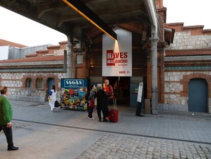 Entrada a uno de los espacios de Naves de Matadero.  