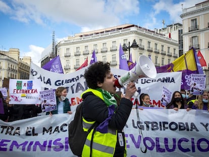 Manifestación feminista por el 8-M en la Puerta del Sol de Madrid, en marzo de 2022.