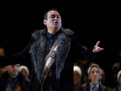 Javier Camarena, en una representación de 'I puritani', de Bellini, en el Teatro Real en 2016.