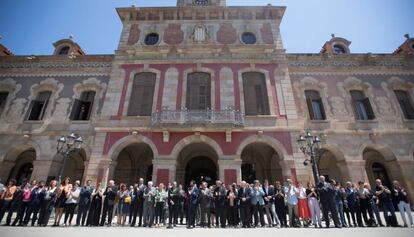 Quim Torra, Roger Torrent i els diputats de Junts per Catalunya, Esquerra, la CUP i Catalunya en Comú-Podem, al Parlament