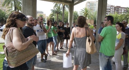 Asamblea ante la Consejería de Educación en torno a la implantación de la FP Básica.