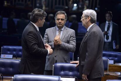 Os opositores Cunha Lima, Aécio e Imbassahy, no Senado.