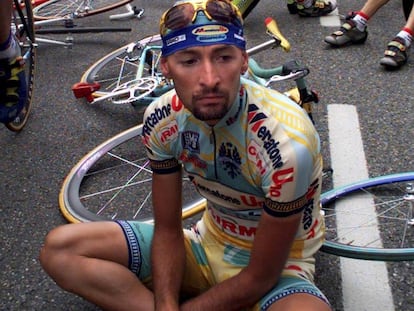 Marco Pantani, en el plante de Tarascón en el Tour de 1998.