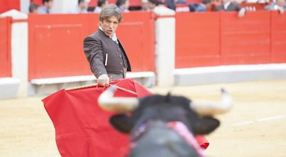 El torero Manuel D&iacute;az &#039;El Cordob&eacute;s&#039; en un festival taurino de Granada en 2015. 