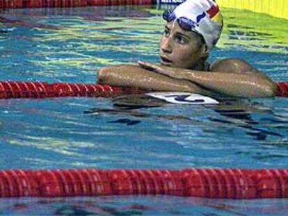Erika Villaécija, tras nadar una prueba en los Campeonatos del Mundo de Barcelona 2003.