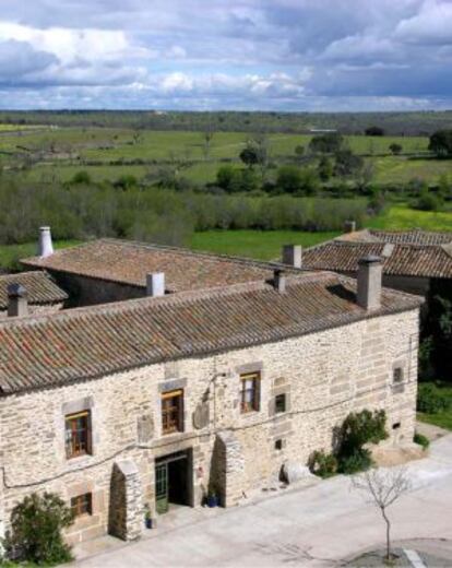 Casa Caenia, en Traguntía (Salamanca).