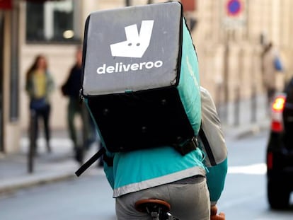 Un repartidor de Deliveroo.