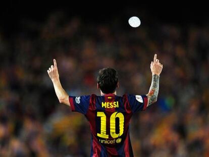 Messi celebra uno de sus dos goles