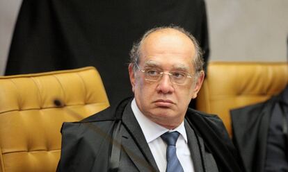 Ministro Gilmar Mendes durante sessão do STF em maio de 2017.