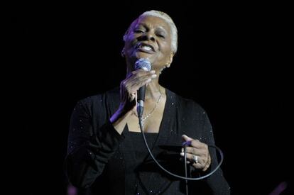 Dionne Warwick, durante su actuaci&oacute;n en el festival de Peralada. 