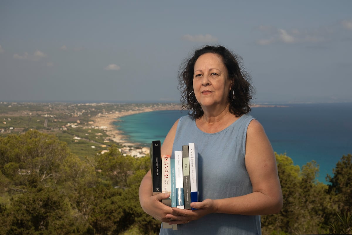 Carmen Tur, librera: “Formentera se está convirtiendo en un parque temático para ricos”