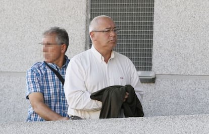 Adolfo Gacio llegando al juzgado el pasado viernes