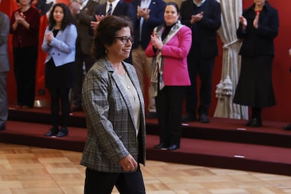 Aurora Williams durante ceremonia de cambio de gabinete en el palacio de La Moneda.
